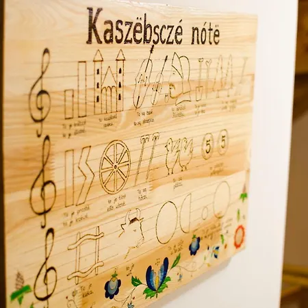 Проживание в семье Dominik Дембки